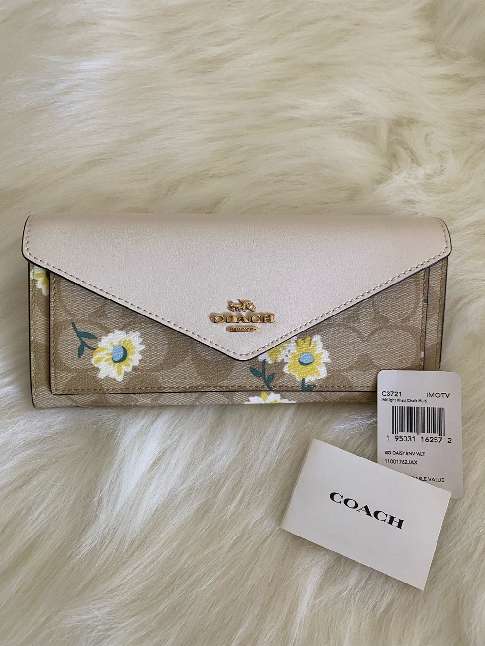 Coach Slim Envelope Wallet in Signature Canvas with Daisy Print (Style No C3721)